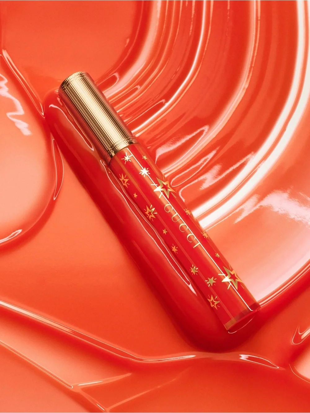 Gucci Hydrating Plumping Lip Gloss - 526 teresina red